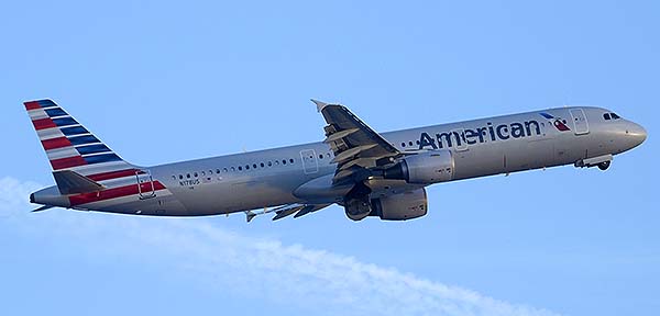 American Airbus A321-211 N178US, Phoenix Sky Harbor, December 22, 2014